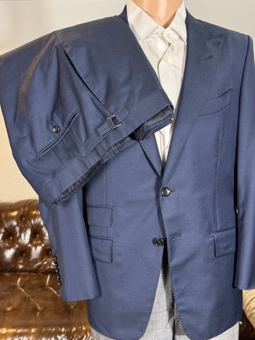 Tom Ford Blue Suit Wool 2Pc Peak Lapel 50 40R 36x30 Trousers